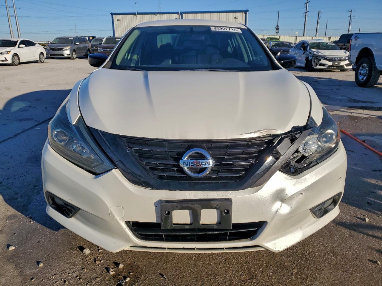 2018 Nissan Altima 2.5 Sr - Image 5
