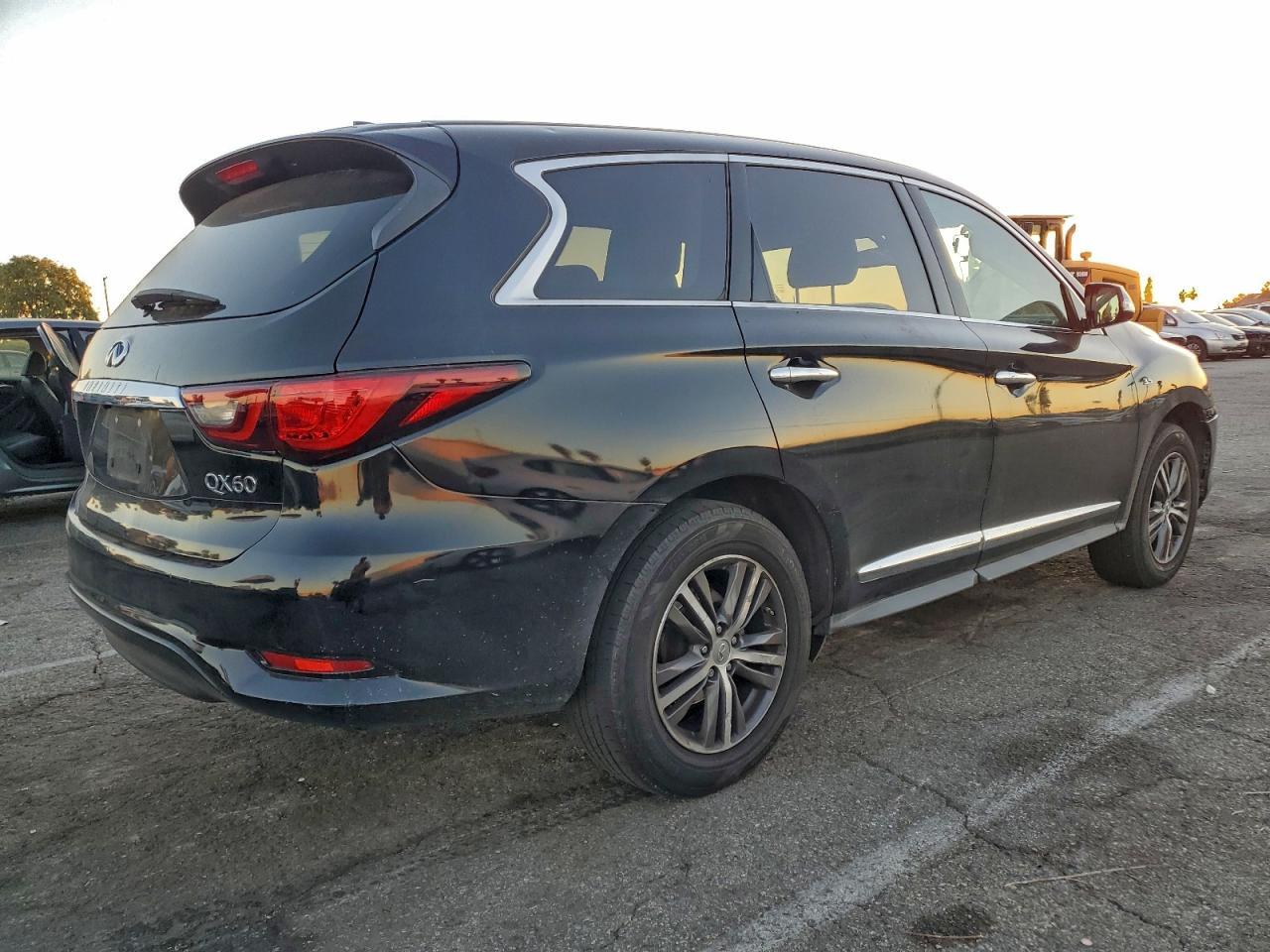 2019 Infiniti Qx60 - Фото 3