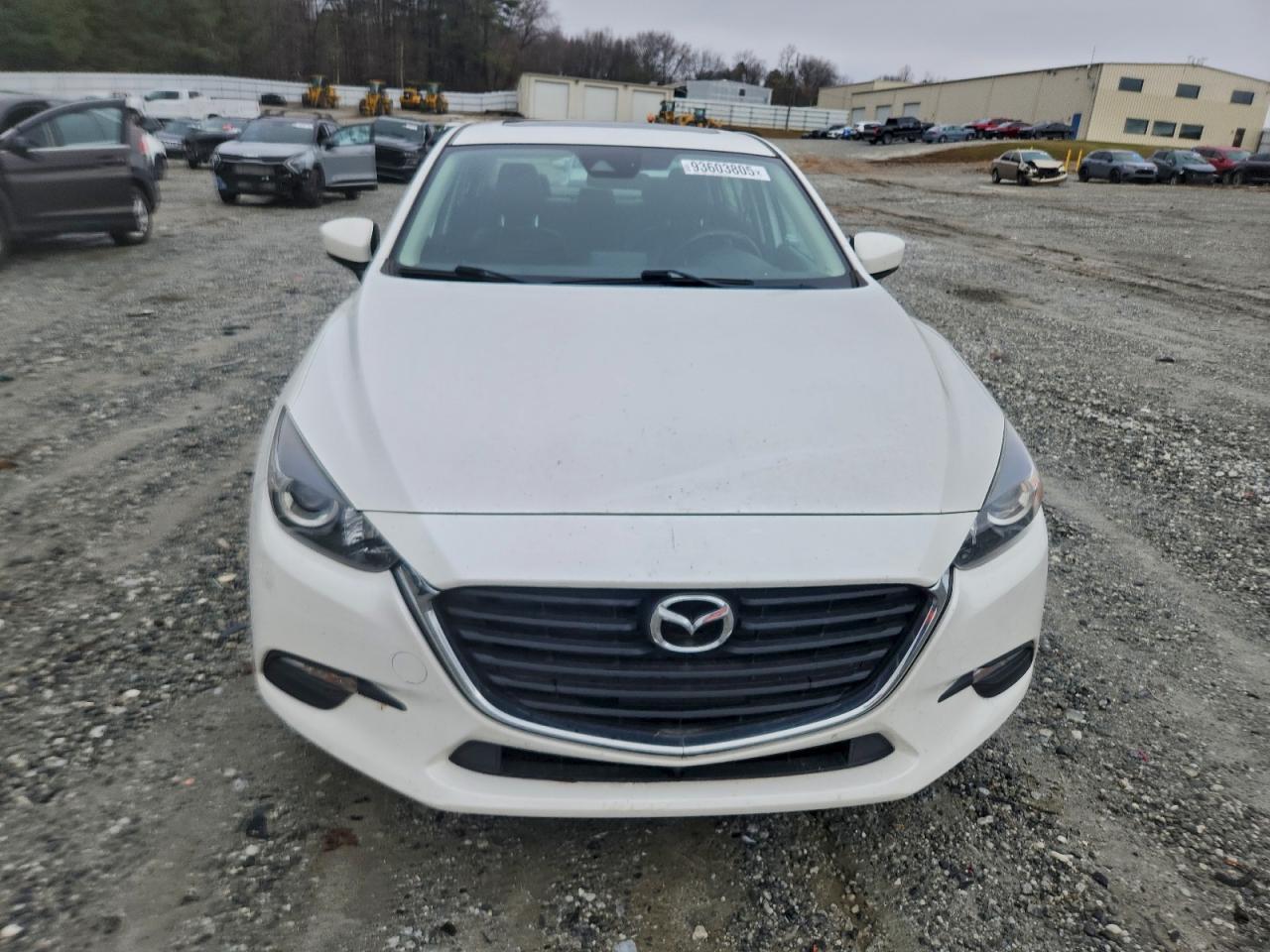 2018 Mazda 3 Touring - Image 5