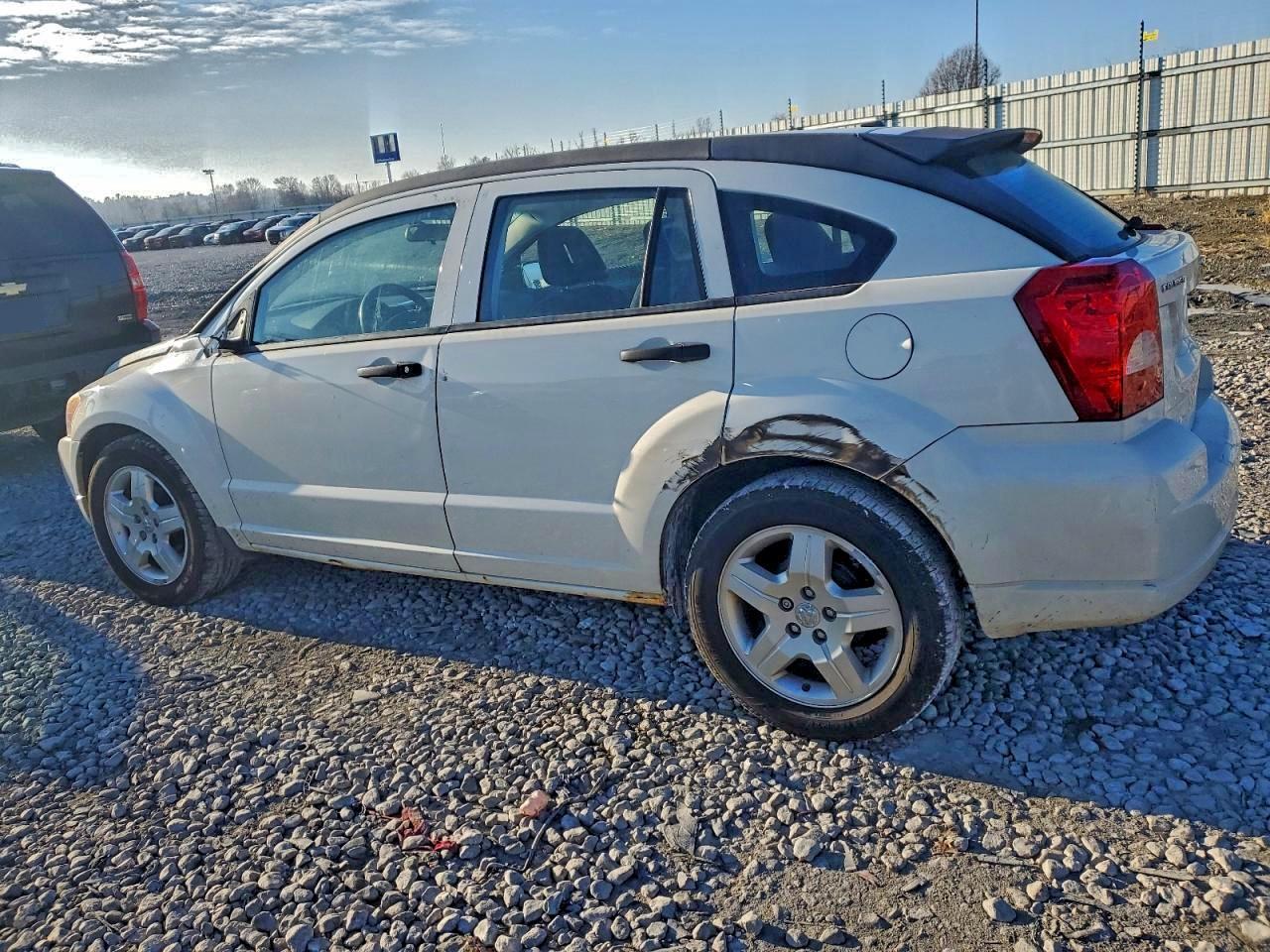 2008 Dodge Caliber Sxt - Image 2