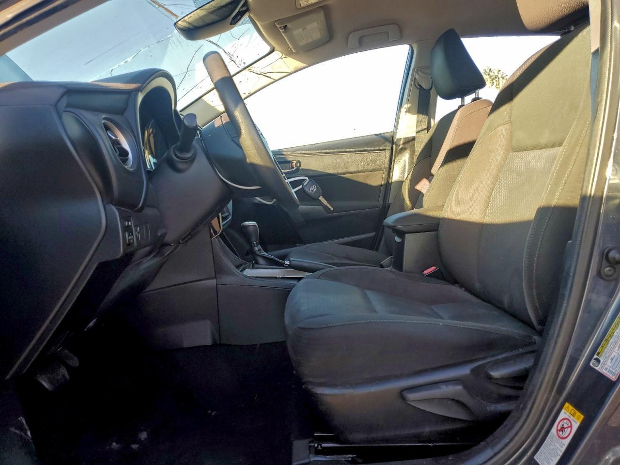 2019 Toyota Corolla Le - Фото 7