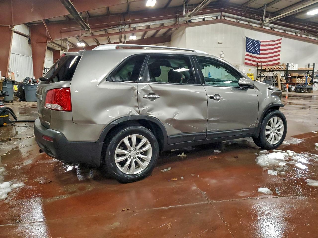 2011 Kia Sorento Base - Фото 3