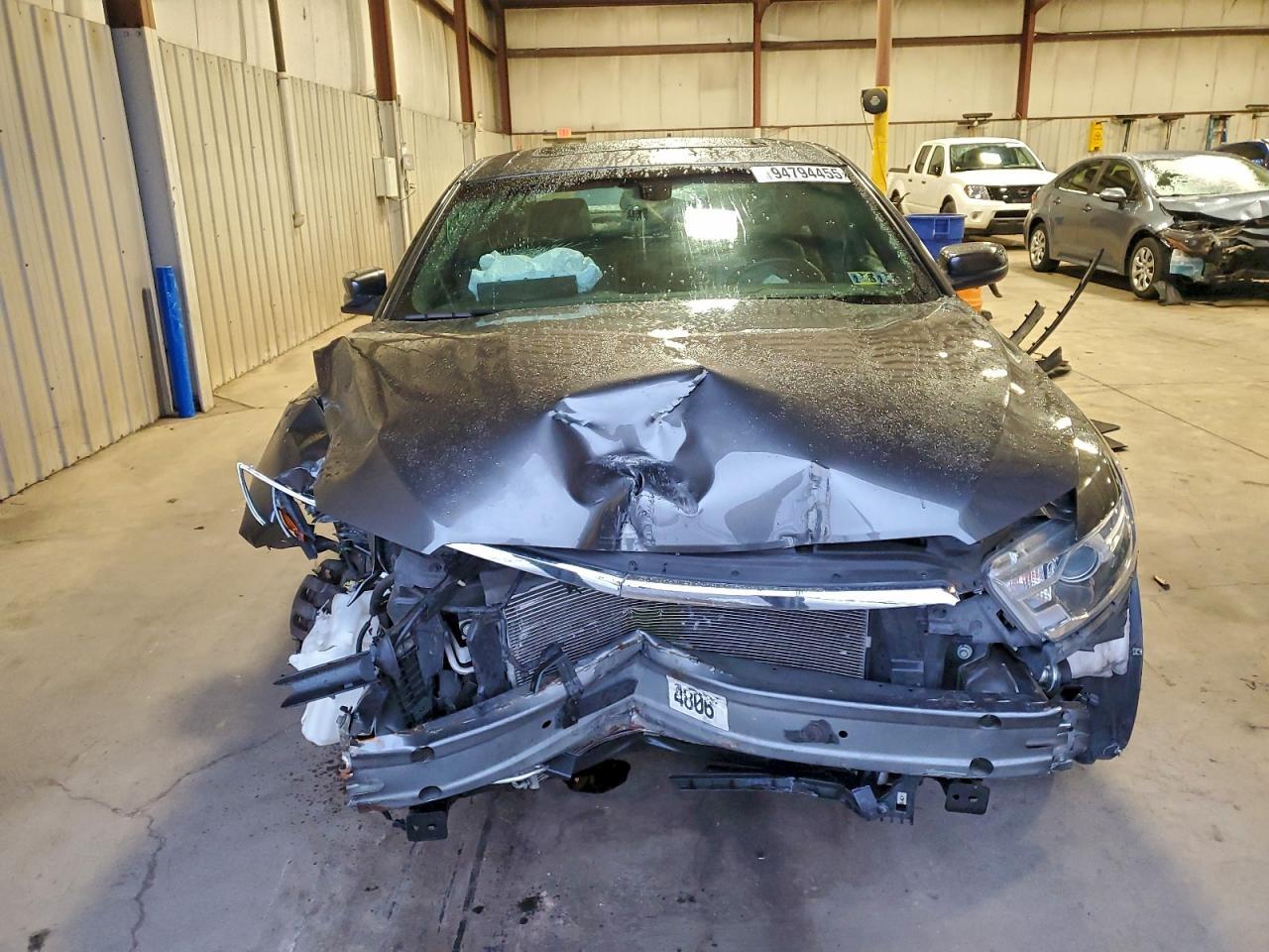 2015 Ford Taurus Sel - Фото 5