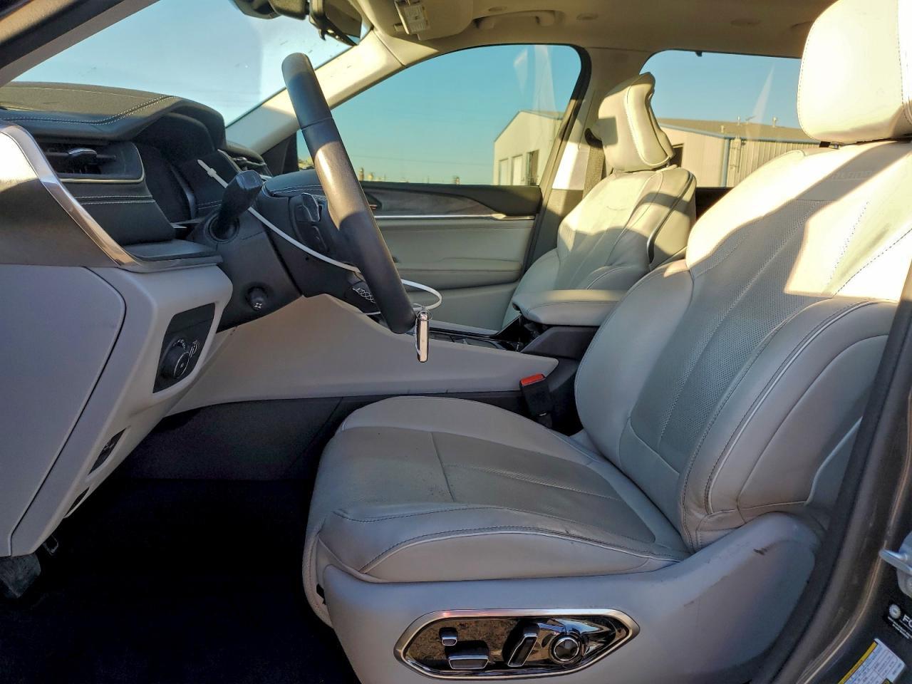 2021 Jeep Grand Cherokee L Overland - Фото 7