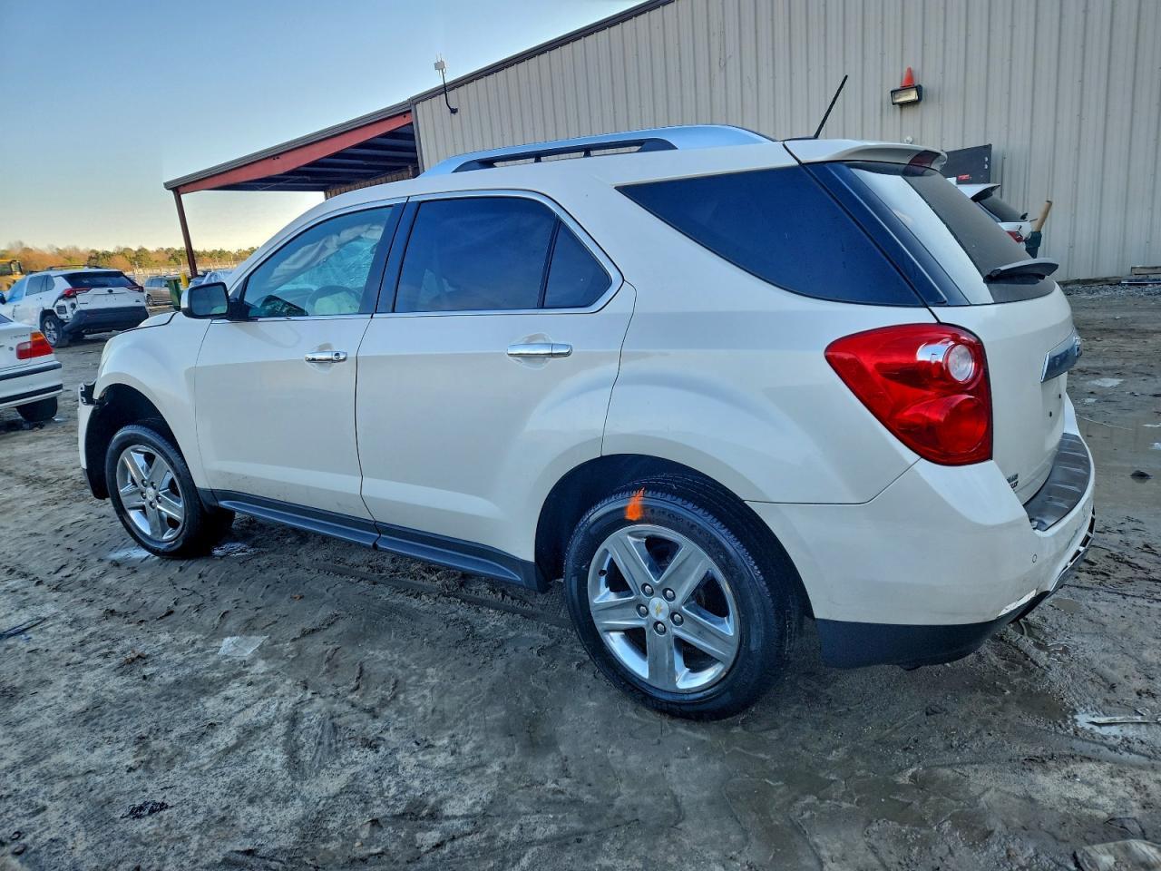 2015 Chevrolet Equinox Ltz - Image 2