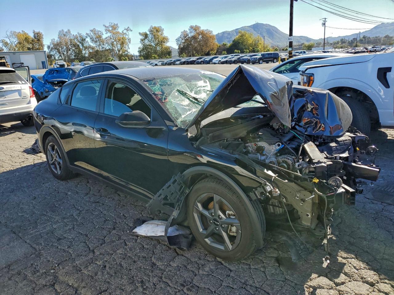 2025 Kia K4 Lx - Фото 4