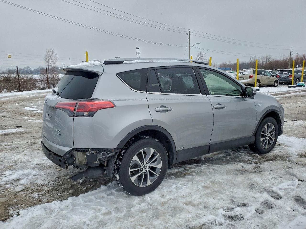 2017 Toyota Rav4 Hv Le - Image 3