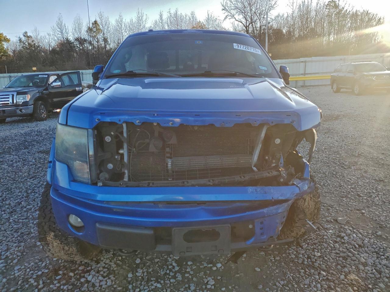 2013 Ford F150 - Image 5