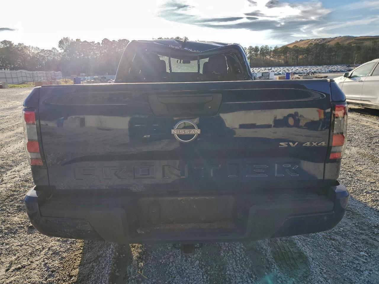 2023 Nissan Frontier Sv - Фото 6