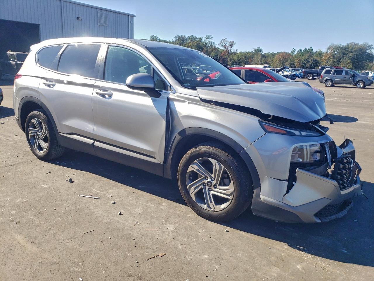 2021 Hyundai Santa Fe Se - Image 4