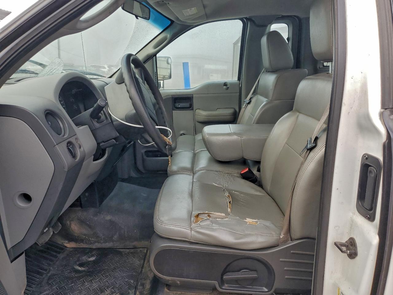 2006 Ford F-150 - Flatbed Truck *** Prior Fleet *** - Фото 7