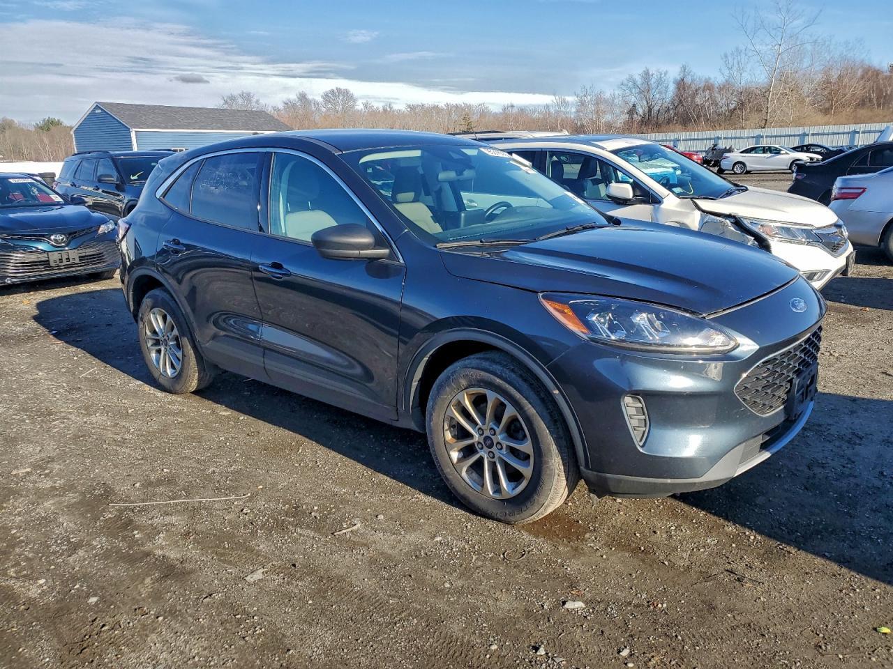 2022 Ford Escape Se - Image 4