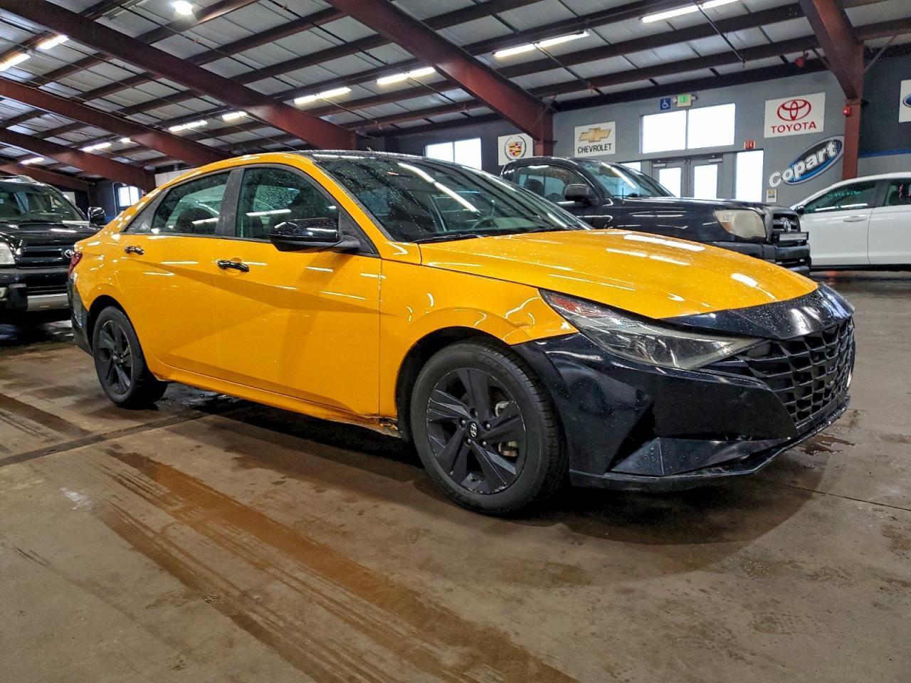 2023 Hyundai Elantra Blue - Фото 4