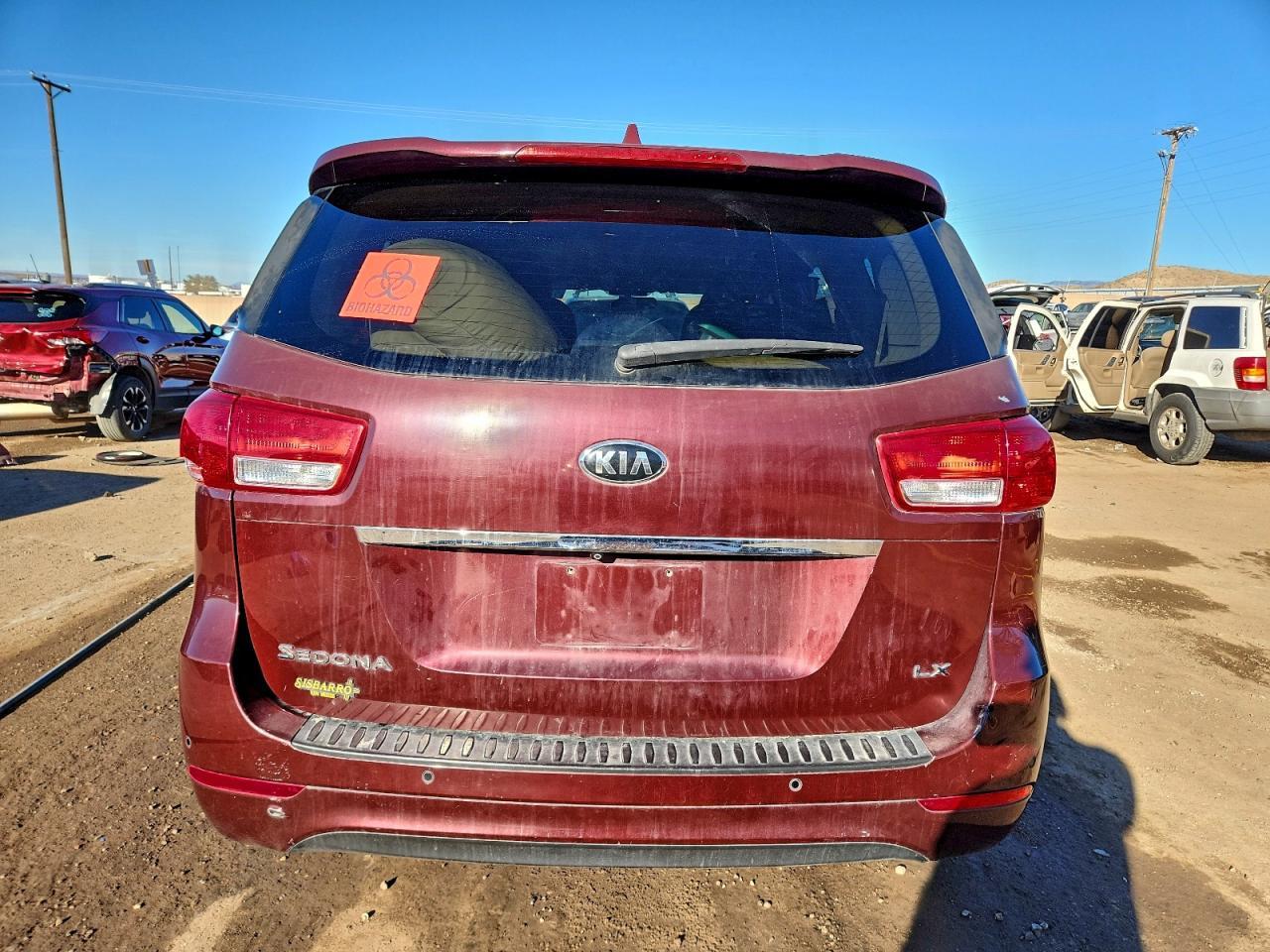 2017 Kia Sedona Lx - Image 6