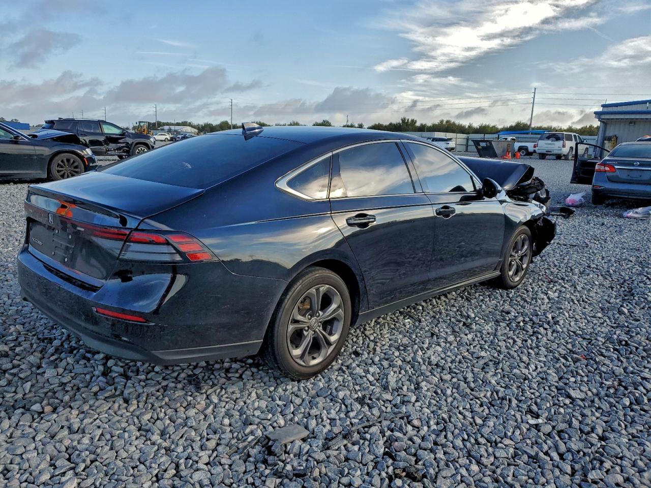 2024 Honda Accord Ex - Фото 3