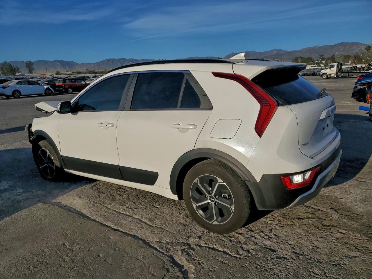 2024 Kia Niro Ex - Фото 2