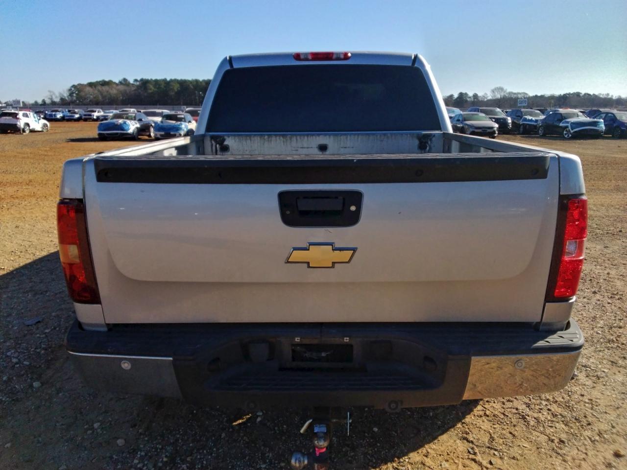 2011 Chevrolet Silverado K1500 Lt - Image 6
