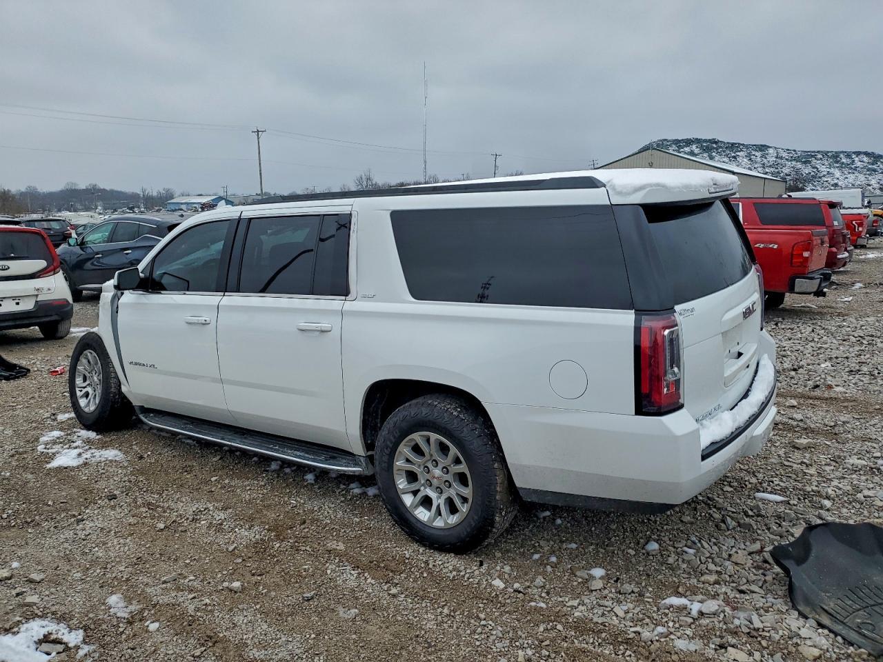 2020 GMC Yukon Xl K1500 Slt - Image 2