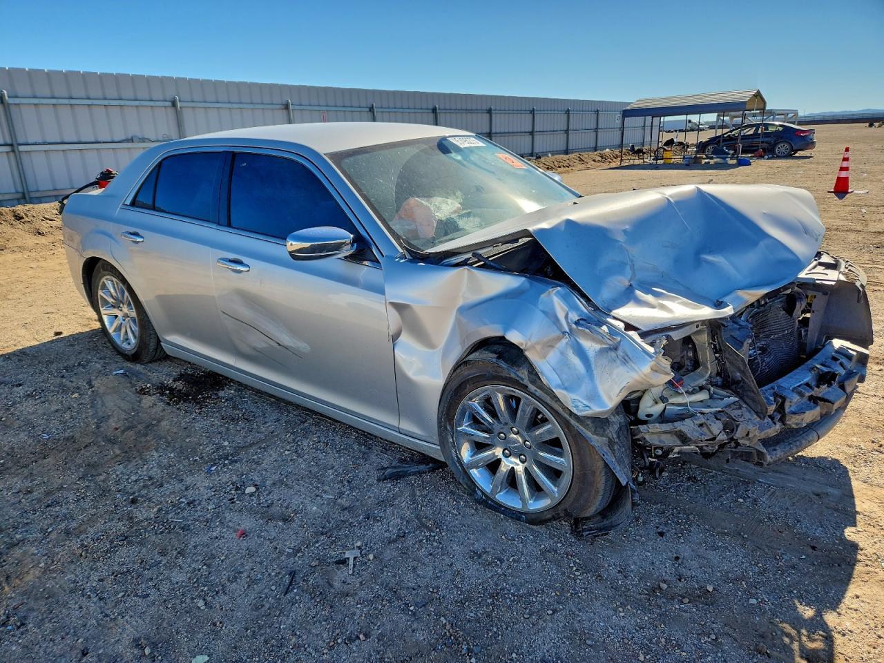 2012 Chrysler 300C - Фото 4