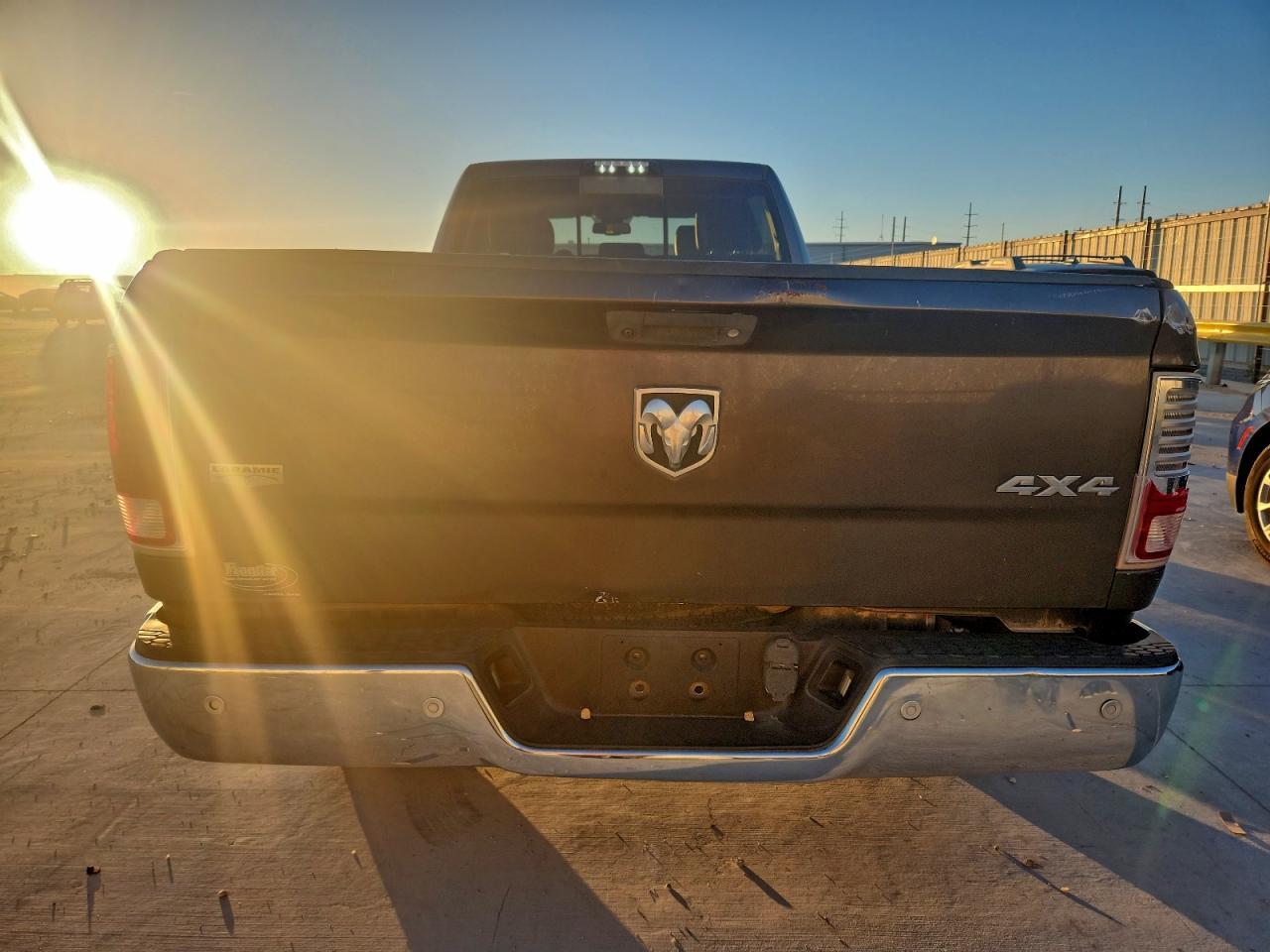 2018 Ram 3500 Laramie - Image 6