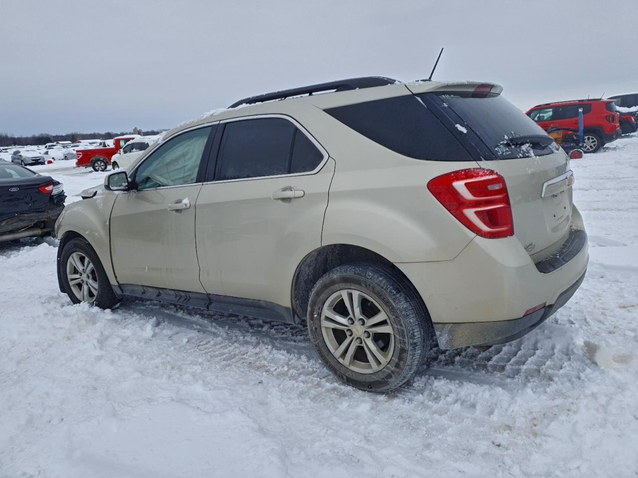 2016 Chevrolet Equinox Lt - Image 2
