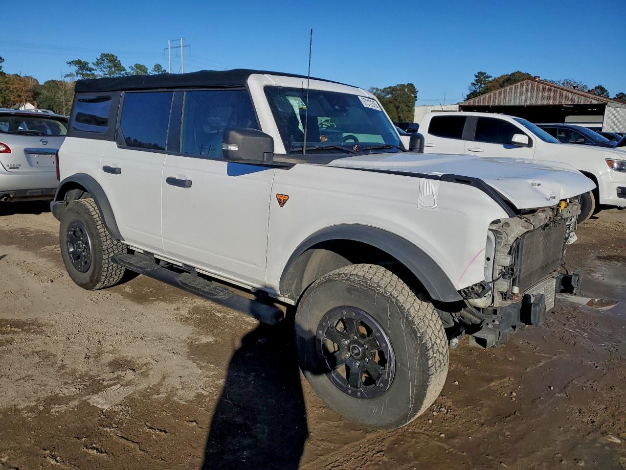 2021 Ford Bronco Base - Фото 4