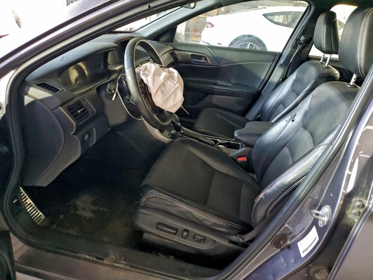 2016 Honda Accord Sport - Image 7