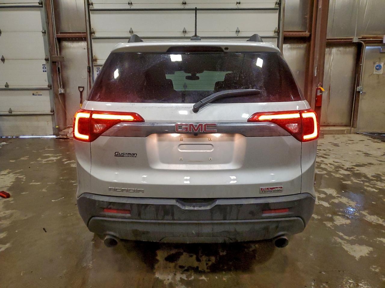 2018 GMC Acadia All Terrain - Фото 6