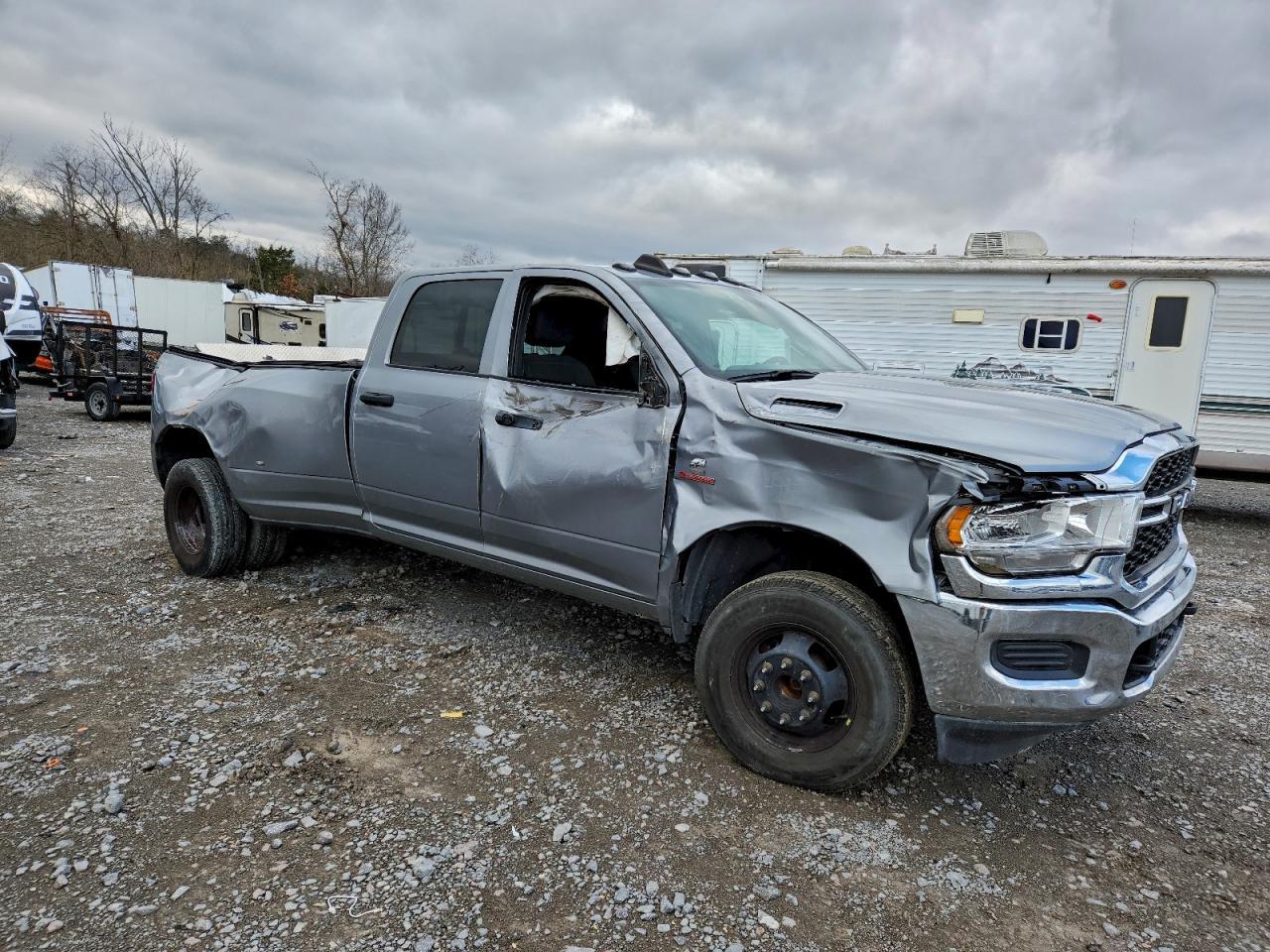 2024 Ram 3500 Tradesman - Image 4