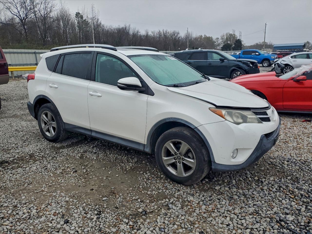 2015 Toyota Rav4 Xle - Фото 4