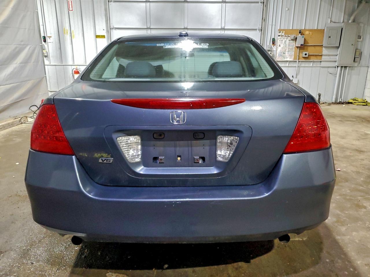 2006 Honda Accord - Image 6