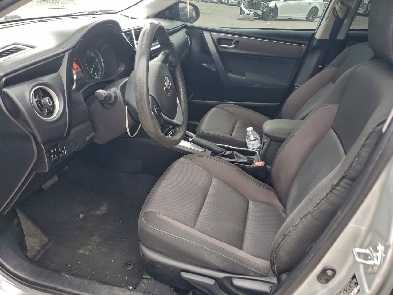 2018 Toyota Corolla L - Фото 7