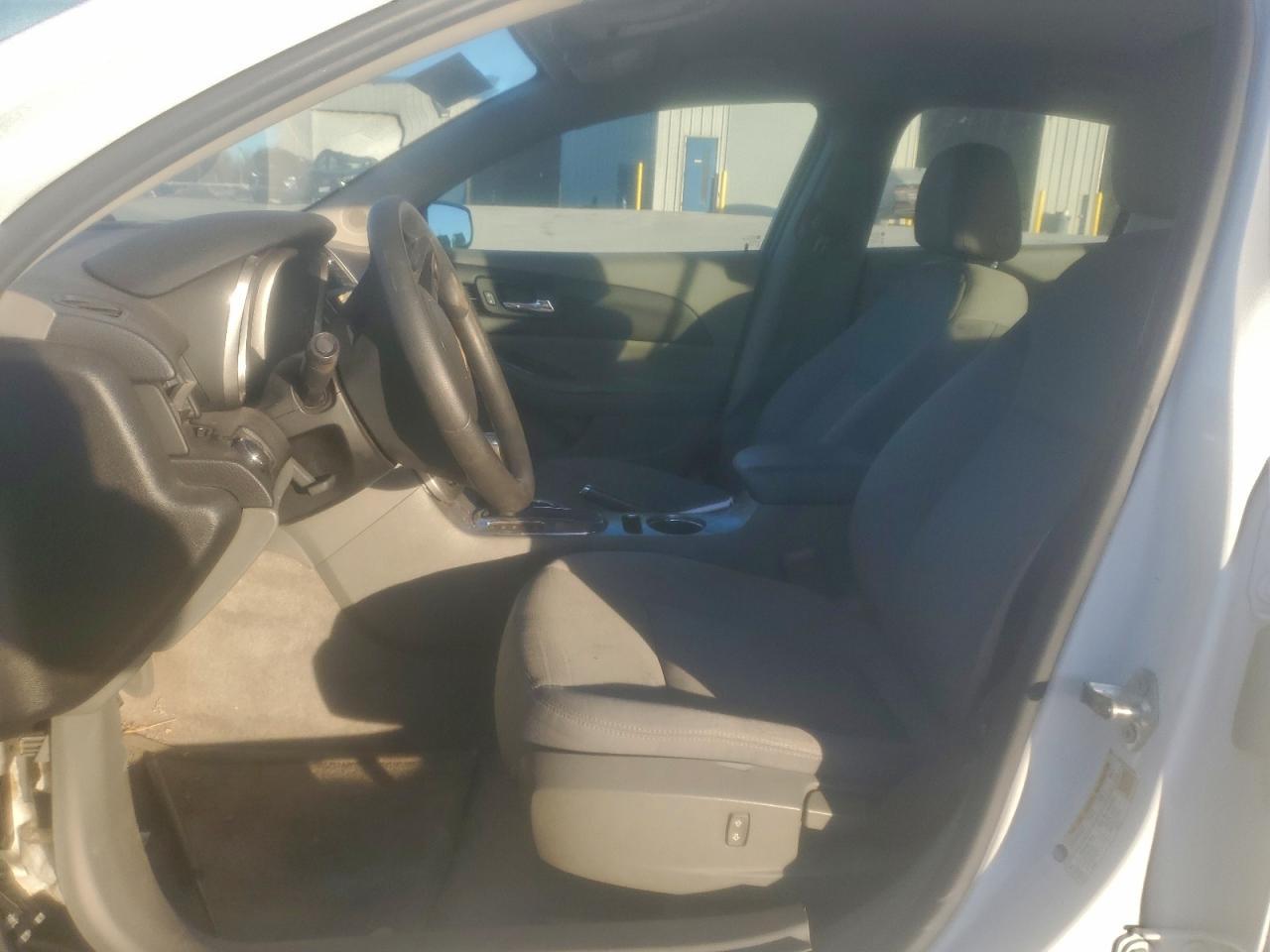 2015 Chevrolet Malibu Ls - Image 7