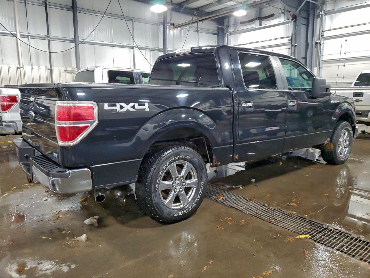 2010 Ford F150 Supercrew - Image 3