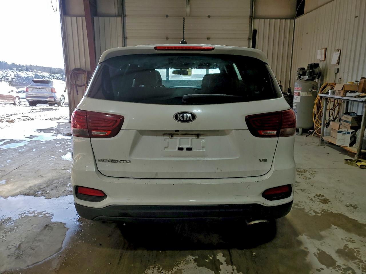 2019 Kia Sorento Lx - Image 6