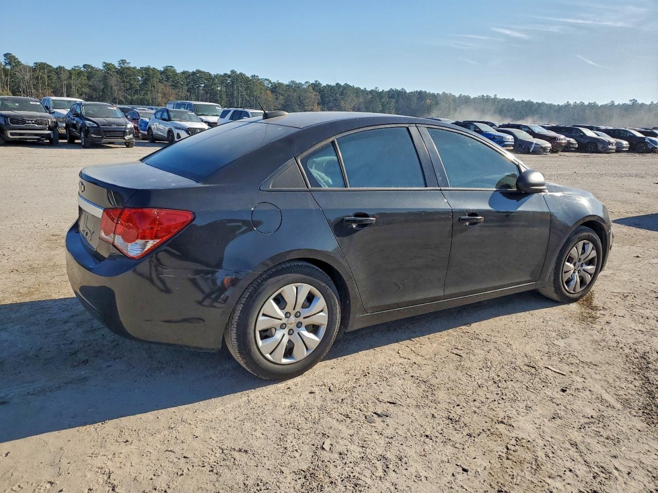 2016 Chevrolet Cruze Limited Ls - Фото 3