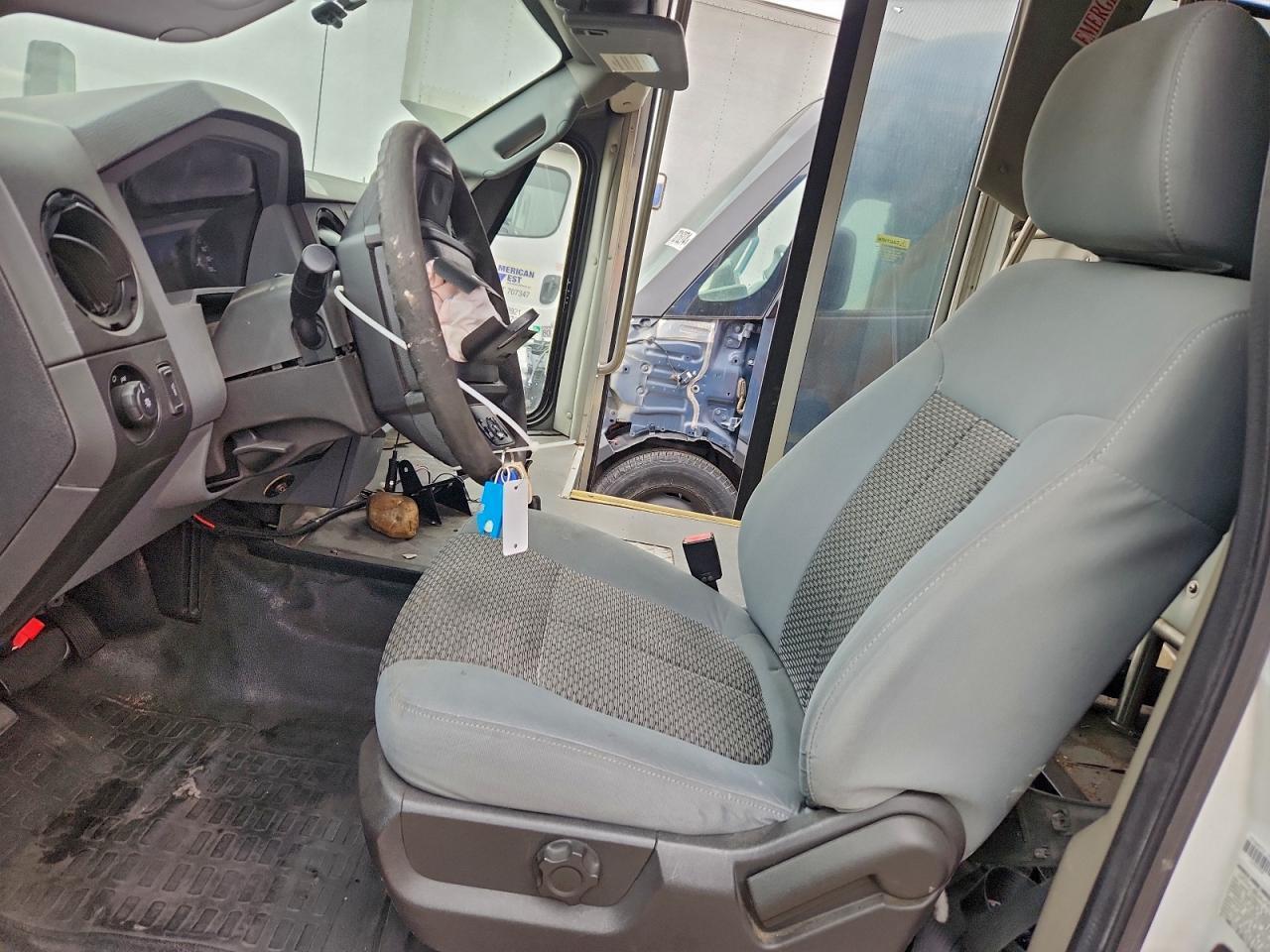 2016 Ford F550 Super Duty Shuttle Bus - Фото 5