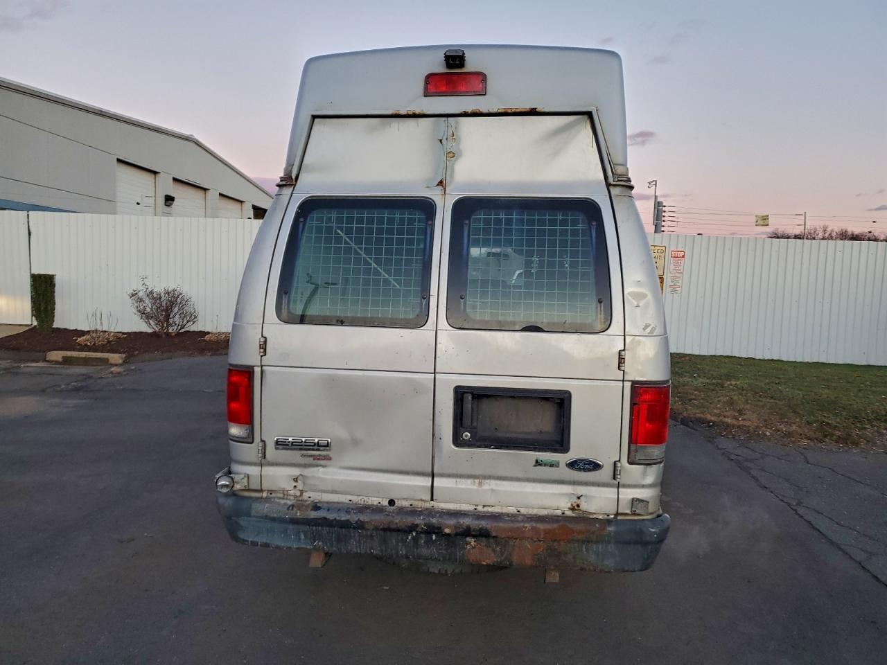 2013 Ford Econoline E-250 Cargo Van - Prior Fleet - Image 6