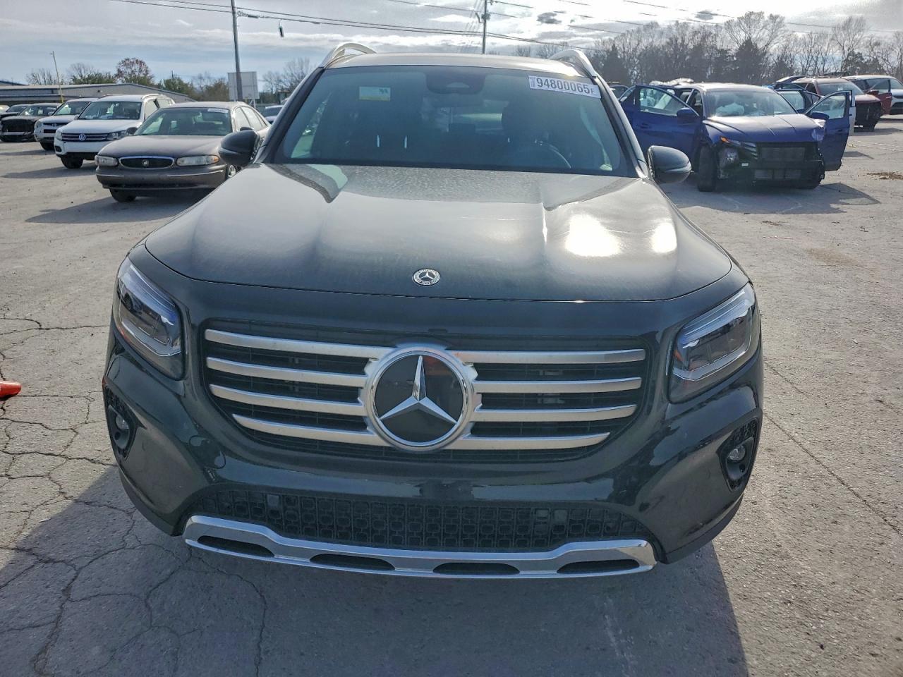 2024 Mercedes-Benz Glb 250 - Image 5