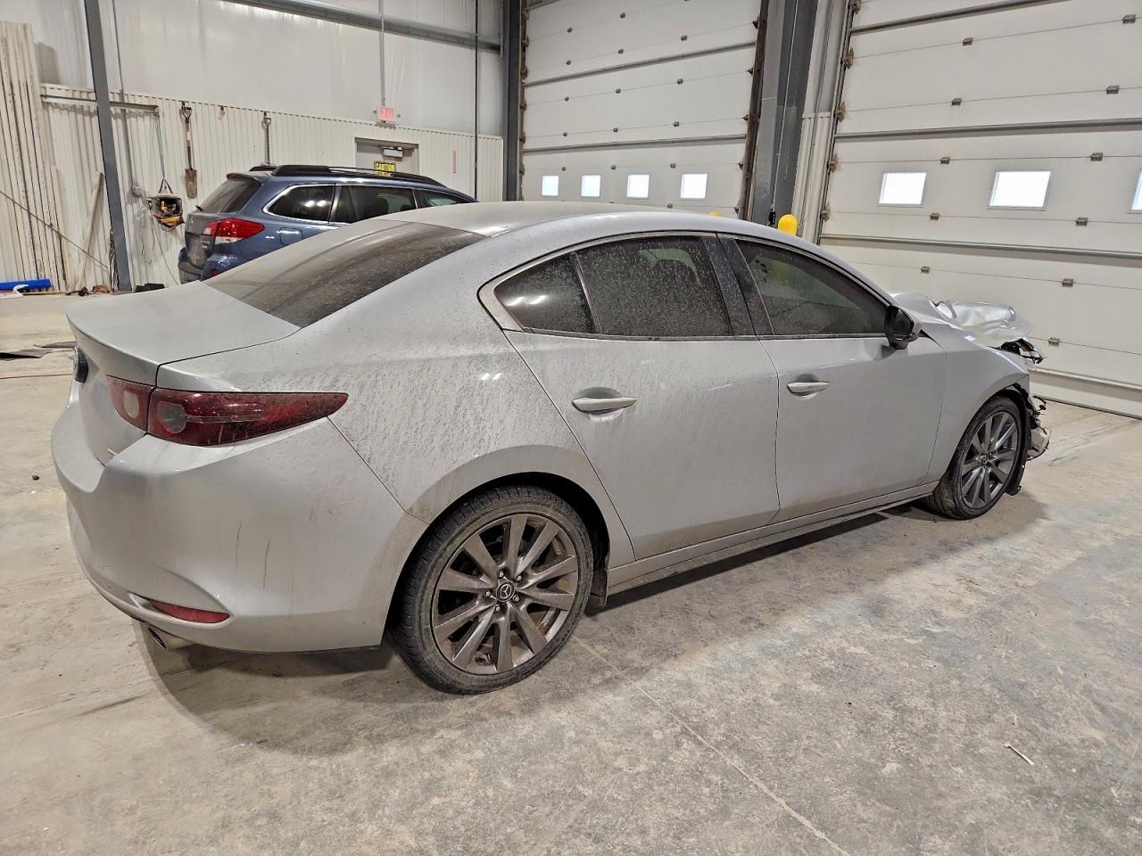 2020 Mazda 3 Select - Фото 3