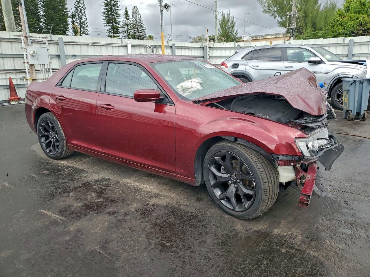 2019 Chrysler 300 S - Фото 4