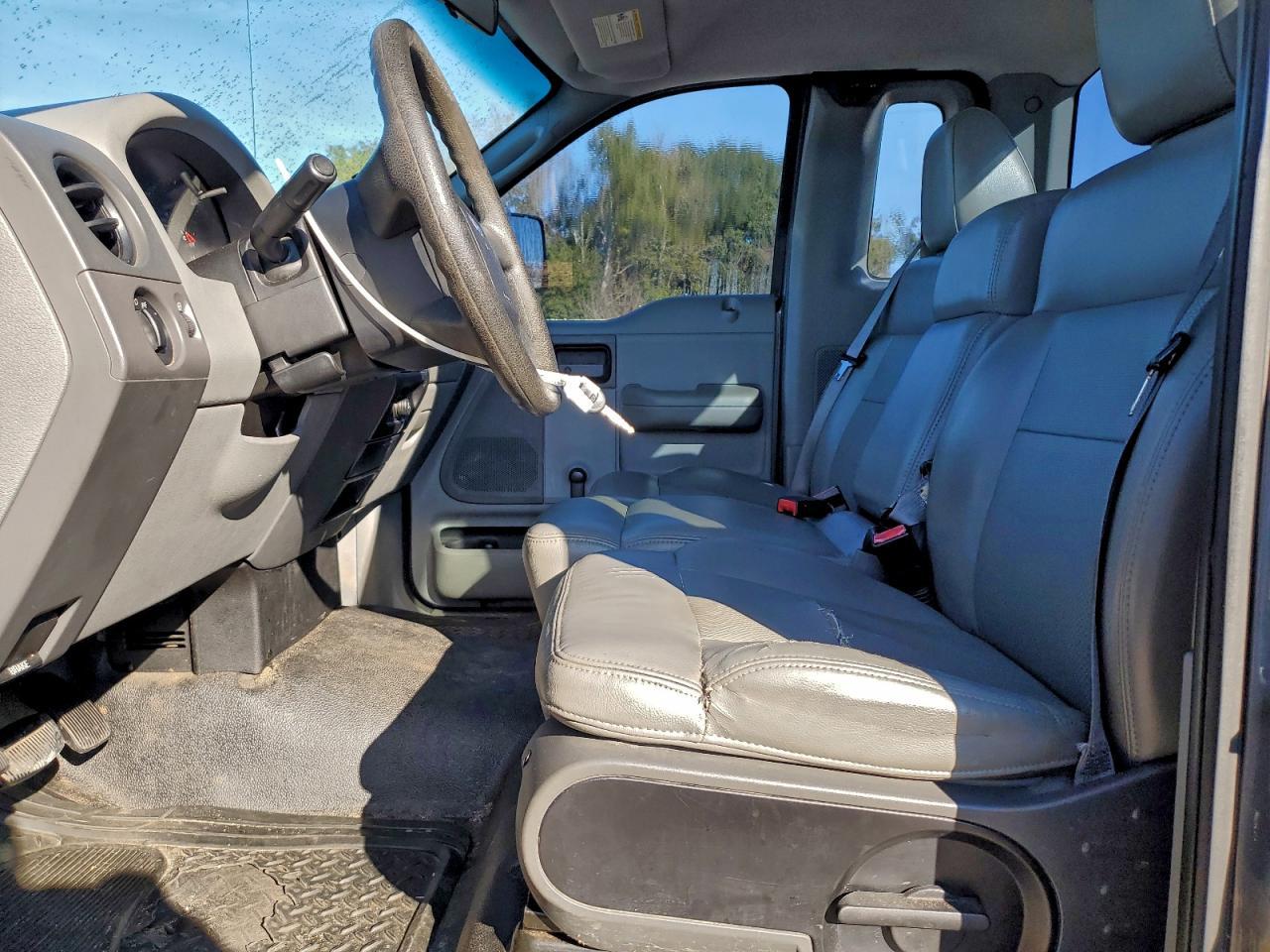 2007 Ford F150 - Image 7