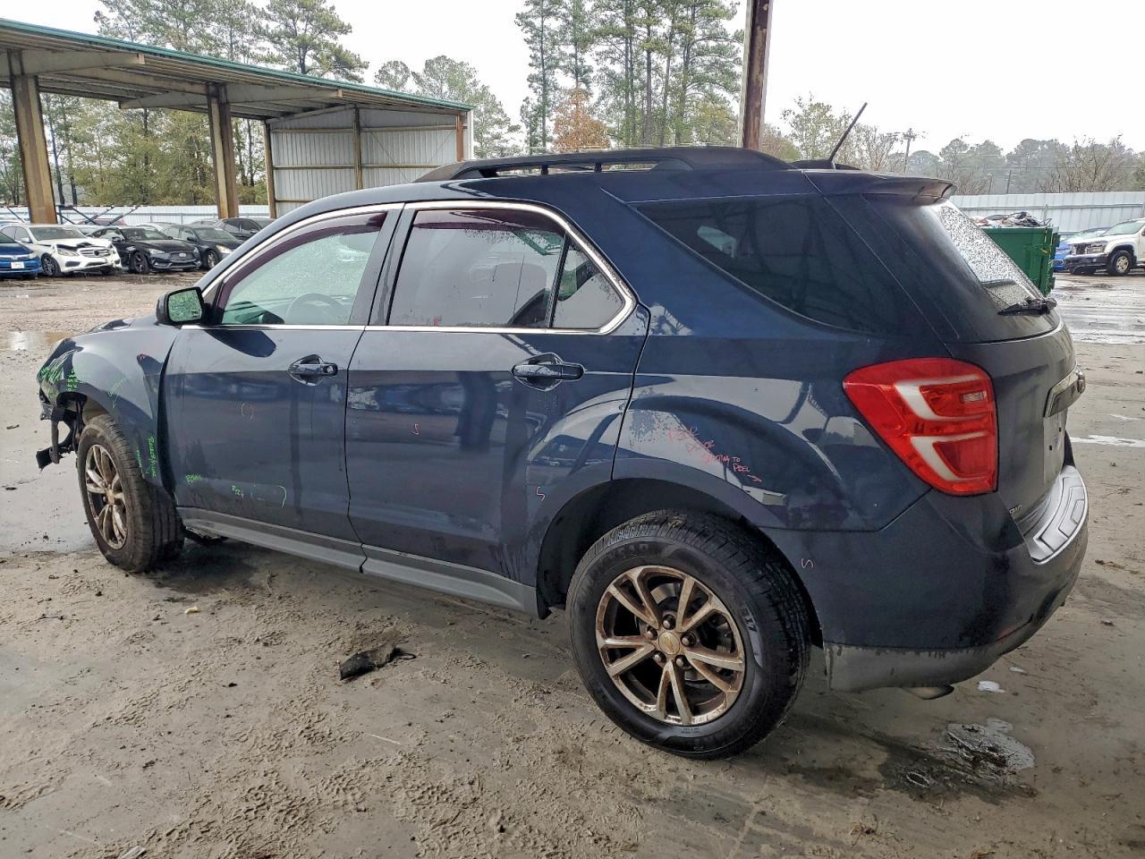 2016 Chevrolet Equinox Lt - Image 2