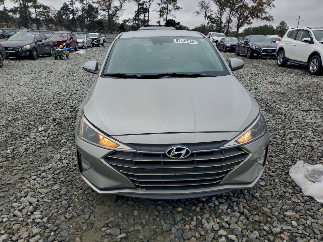 2020 Hyundai Elantra Sel - Фото 5