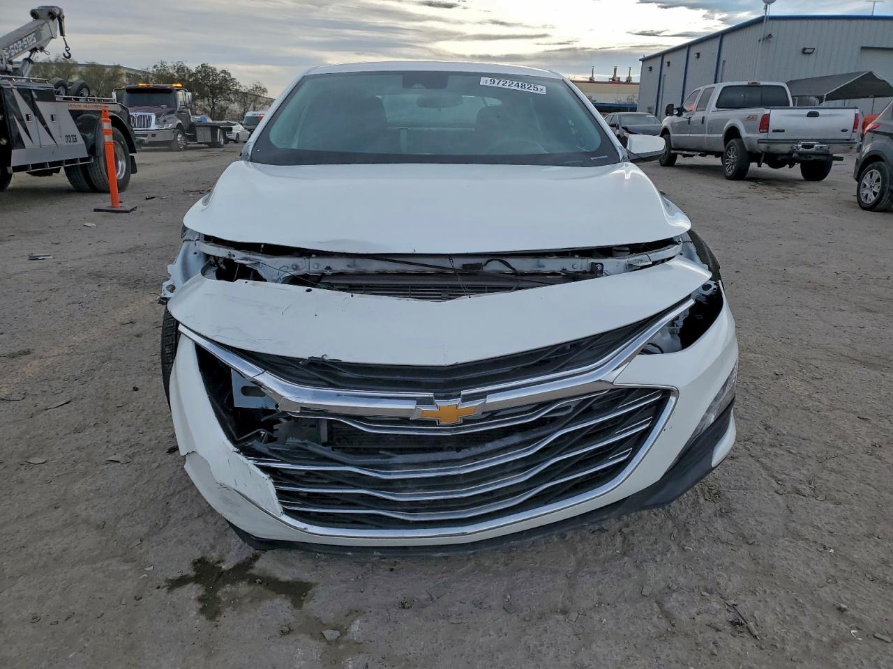 2023 Chevrolet Malibu Lt - Image 5