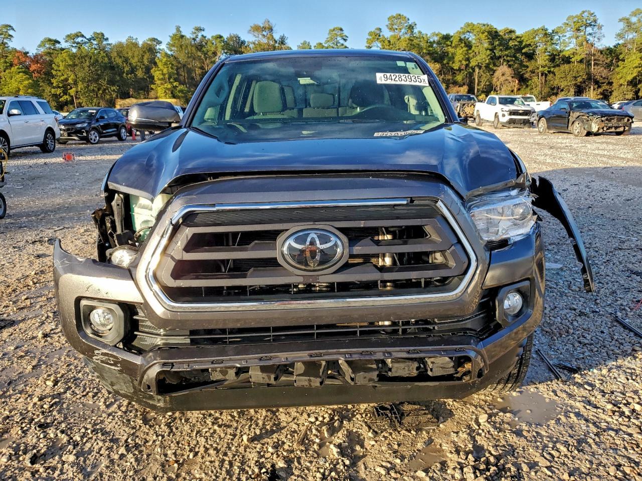 2022 Toyota Tacoma Double Cab - Фото 5