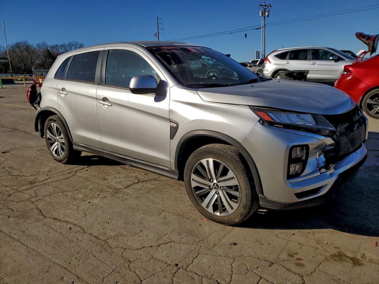 2022 Mitsubishi Outlander Sport Es - Image 4