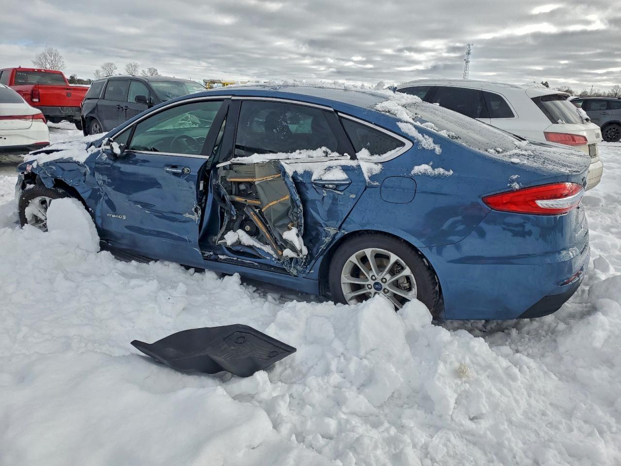 2019 Ford Fusion Sel Hybrid 4D - Image 2