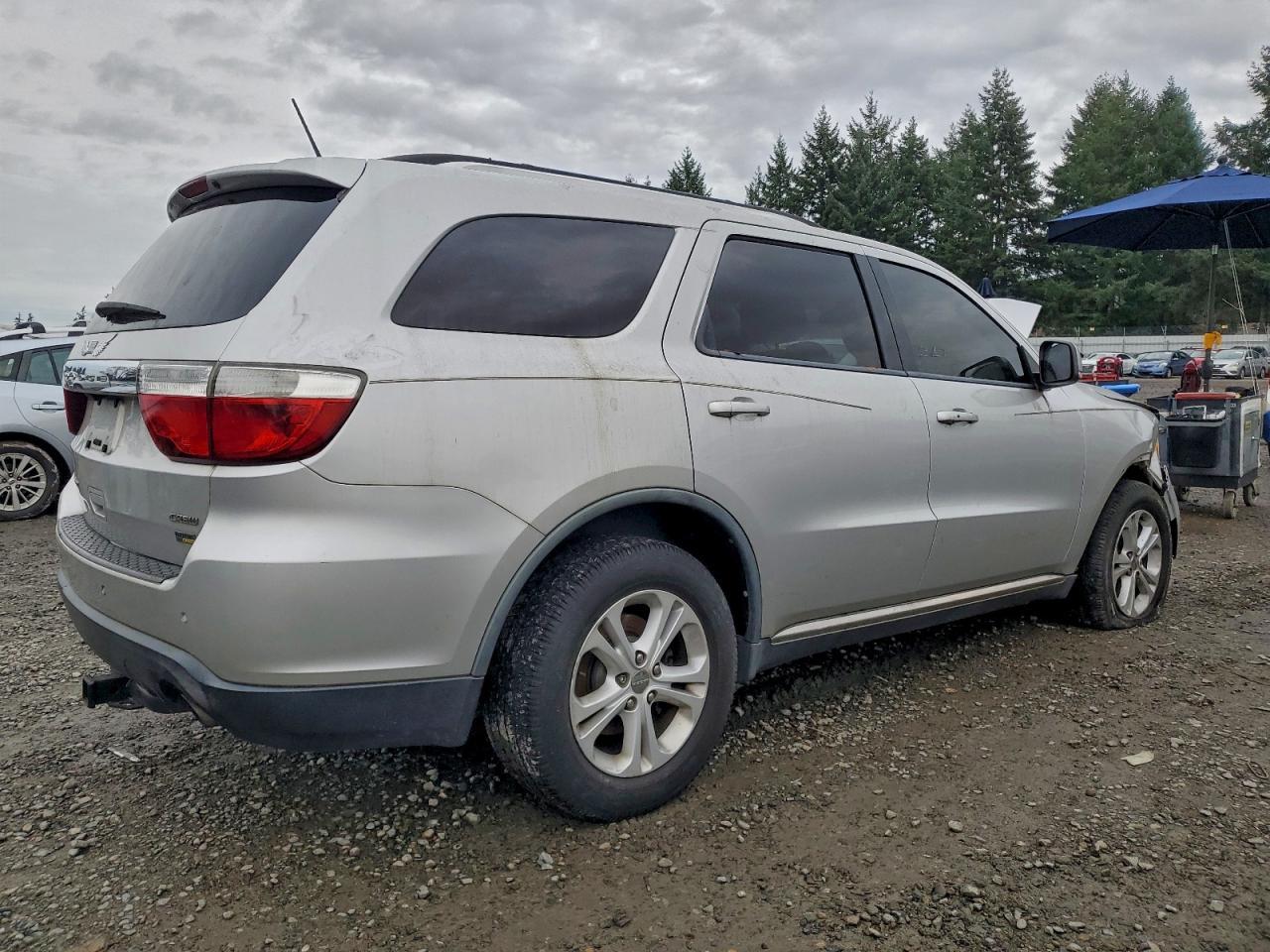 2011 Dodge Durango Crew - Image 3