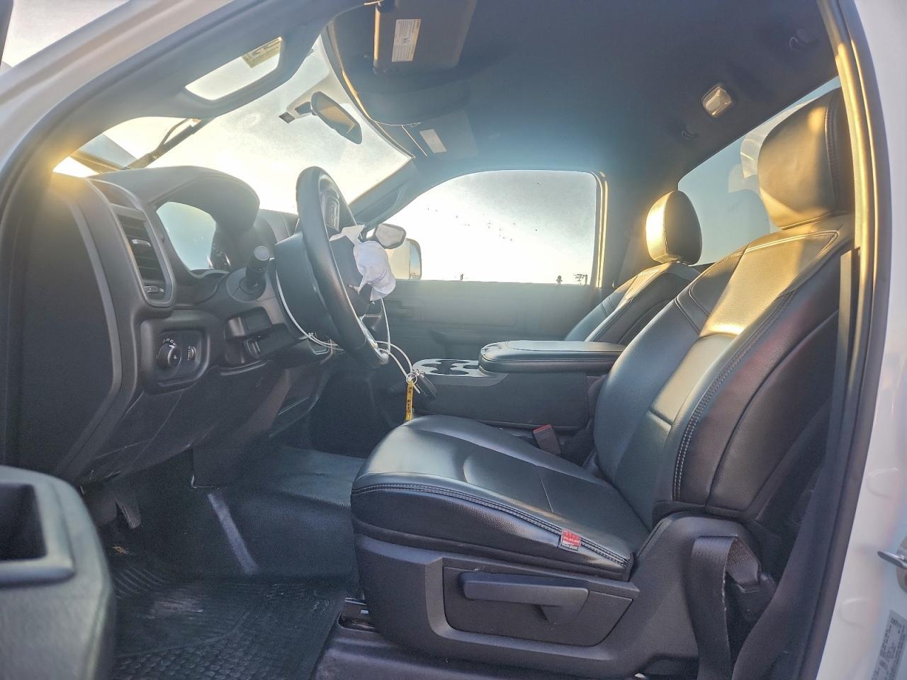 2022 Ram 2500 Tradesman - Фото 7